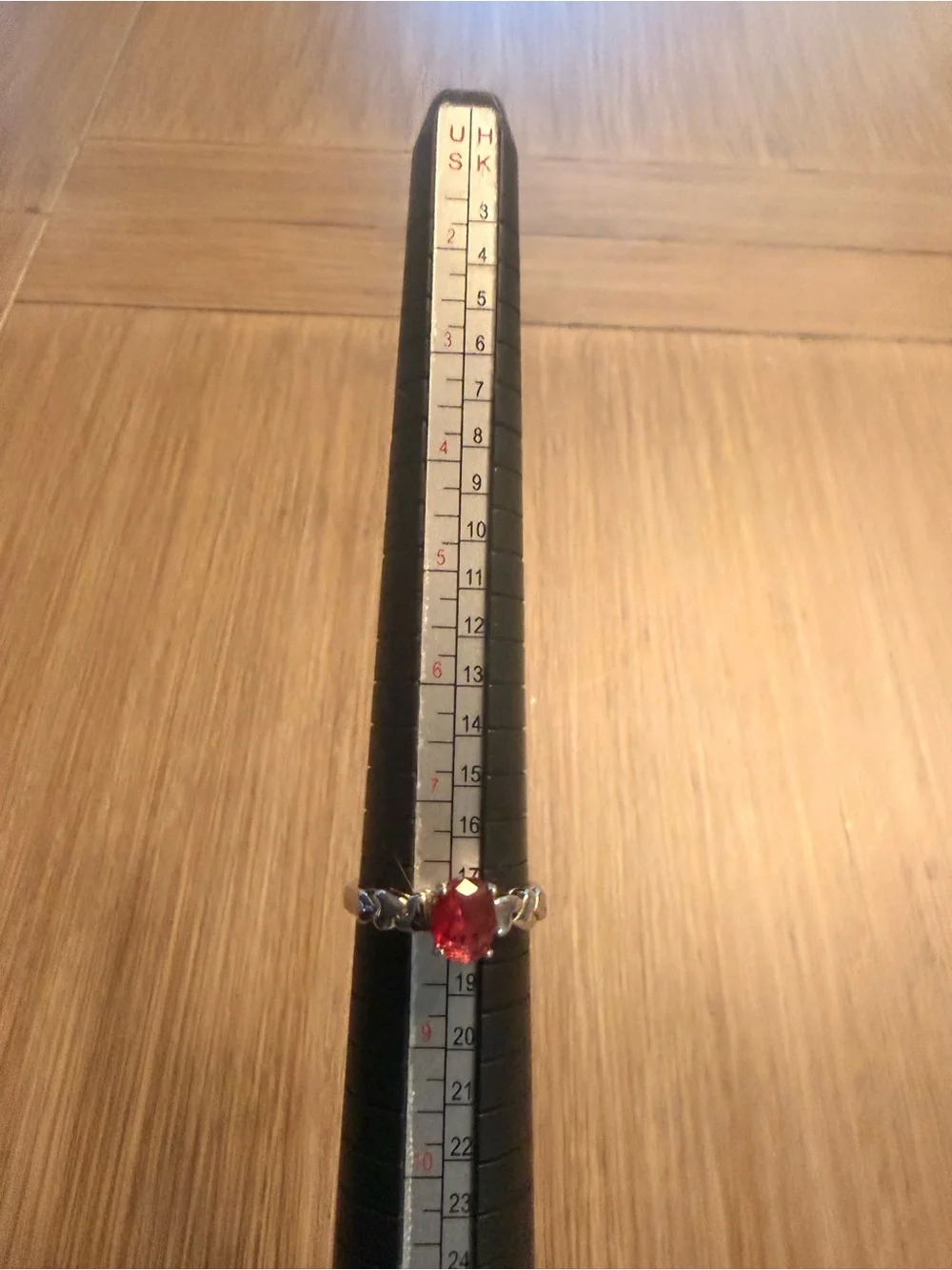 Size 8 Silver Tone Band Ring with Oval Red Stone Prong Setting 1 Gemstone